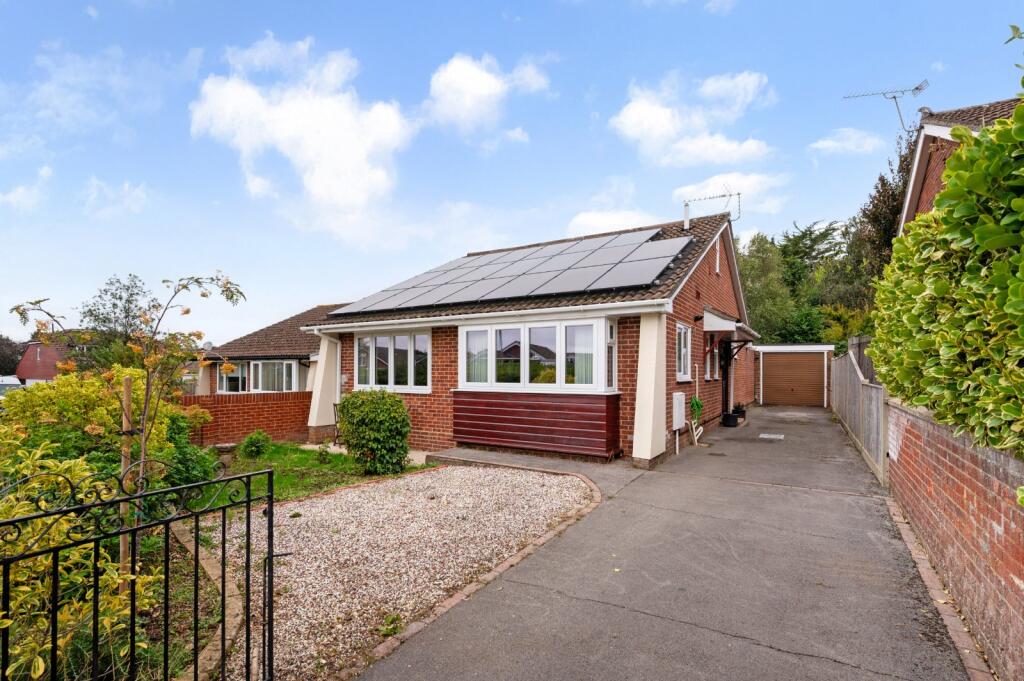 Main image of property: Heath Close, Waterlooville, Hampshire