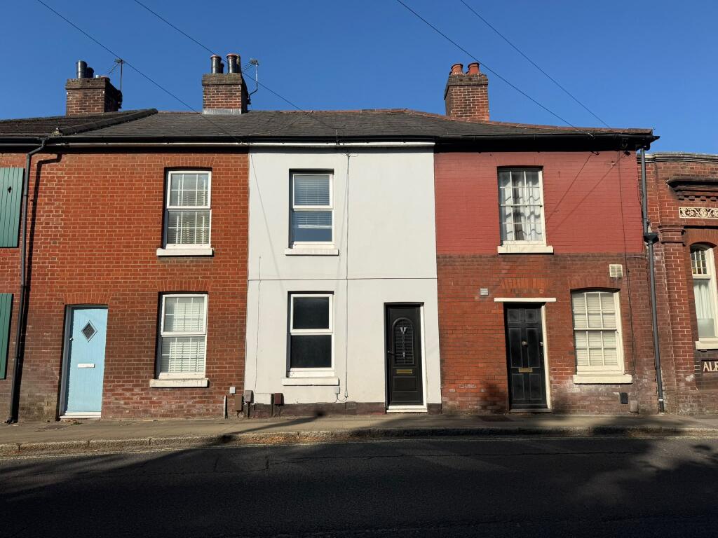 Main image of property: Wickham Road  Fareham  UNFURNISHED