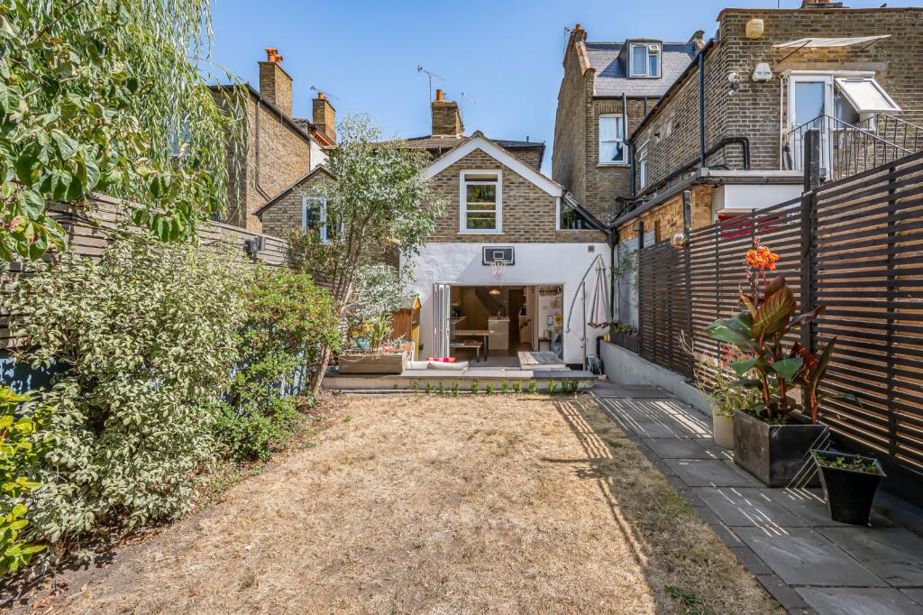 Main image of property: High Street, Hampton Wick, Richmond Upon, Thames, KT1