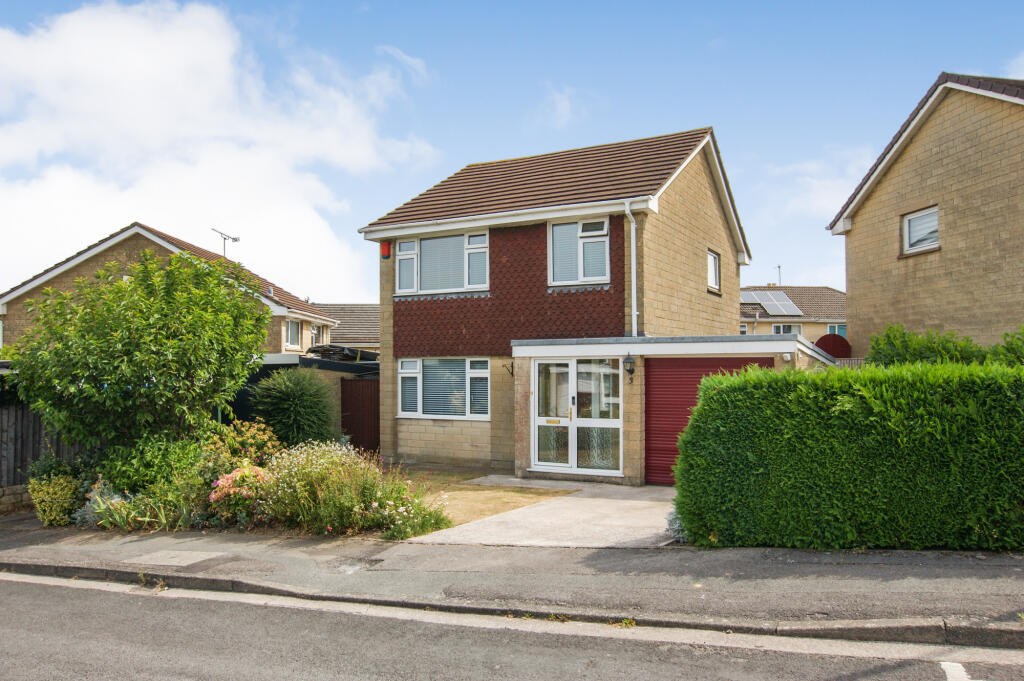 Main image of property: Canons Close, Southdown, Bath, Bath And North East Somerset