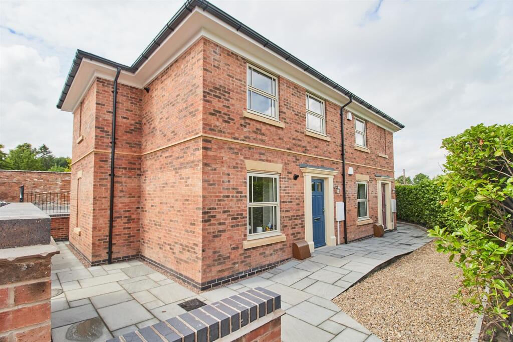 Main image of property: The Laurels, Windsor Street, Burbage
