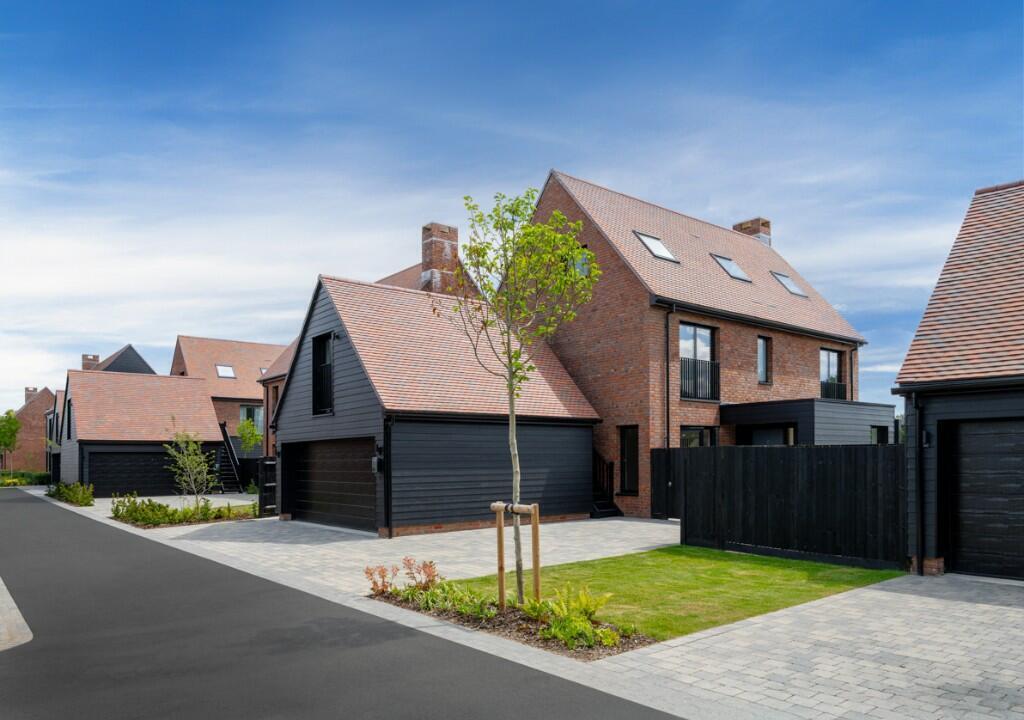 Main image of property: Alfold Gardens, 
Alfold, 
Cranleigh,
GU6 8BG