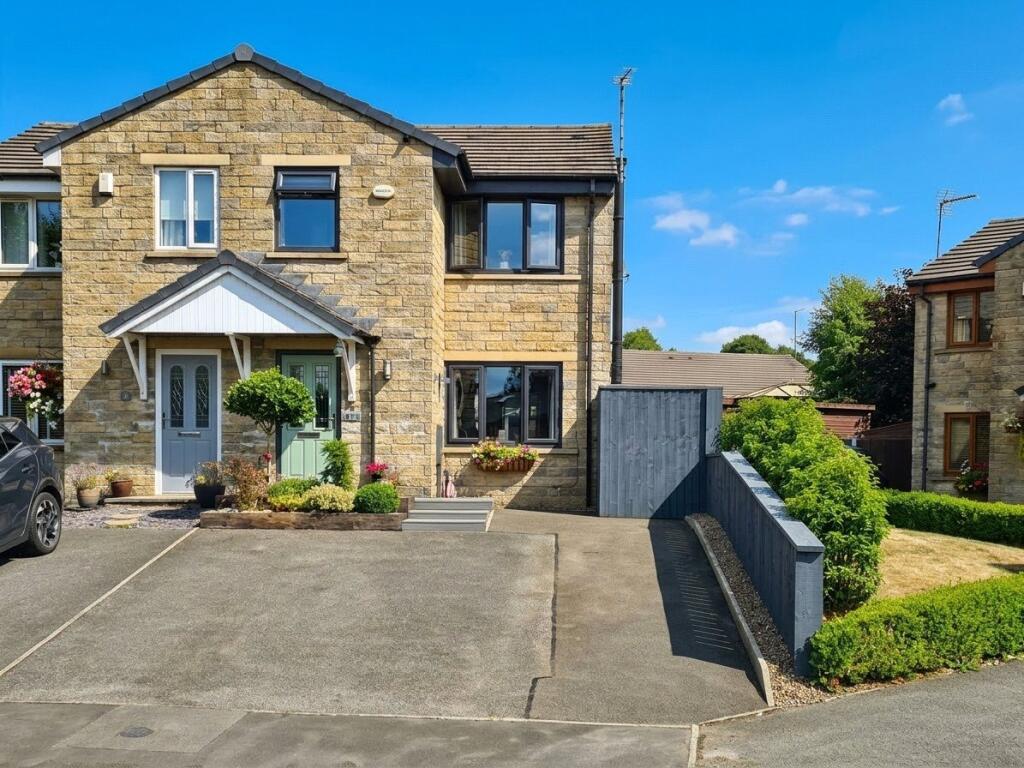 Main image of property: The Ferns, Bacup, Rossendale, OL13