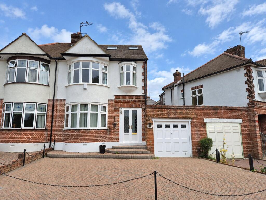Main image of property: East Walk, East Barnet, EN4