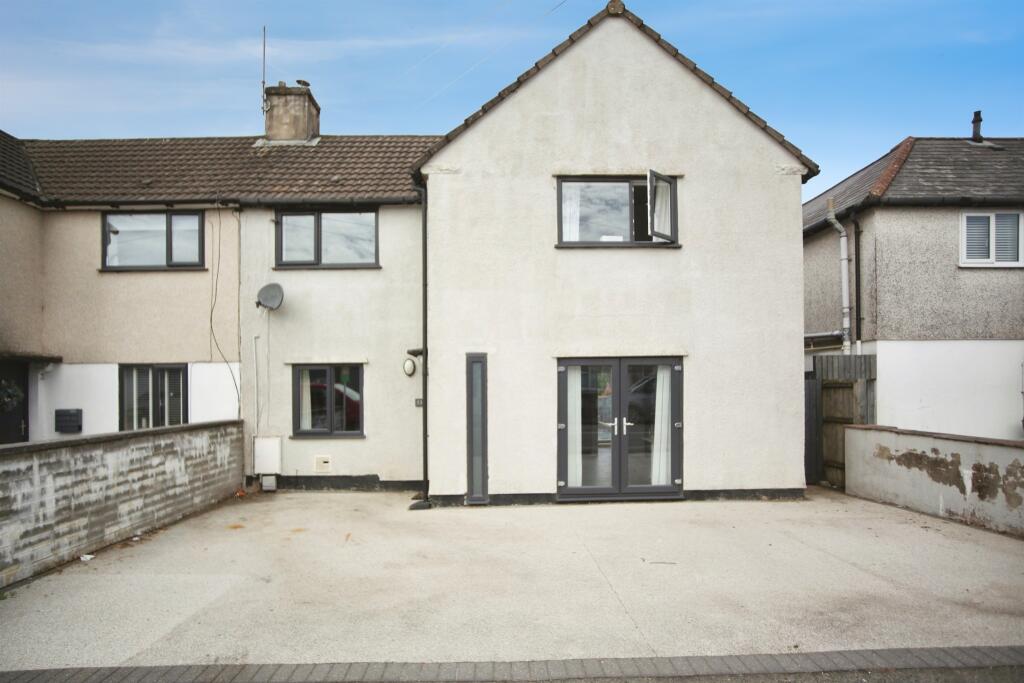 Main image of property: Llantrisant Road, Beddau, PONTYPRIDD