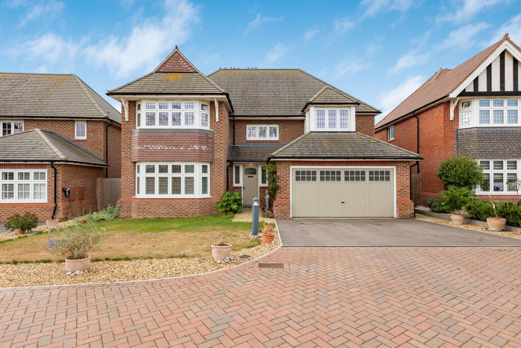 Main image of property: Torpy Close, Milton, OX13