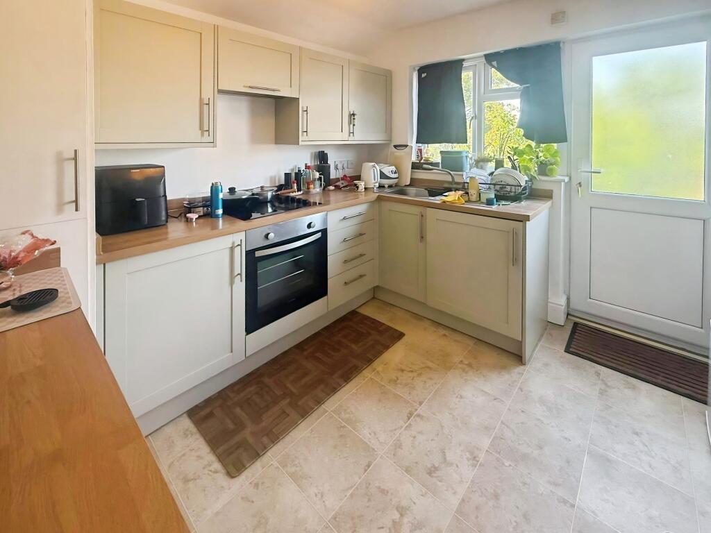 Main image of property: Milton Road, Cambridge, CB4 1XE