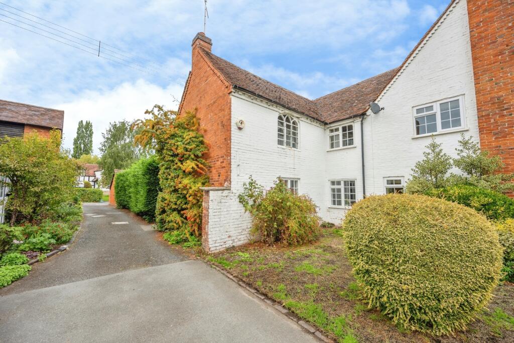 Main image of property: Arrow, Alcester, Warwickshire, B49