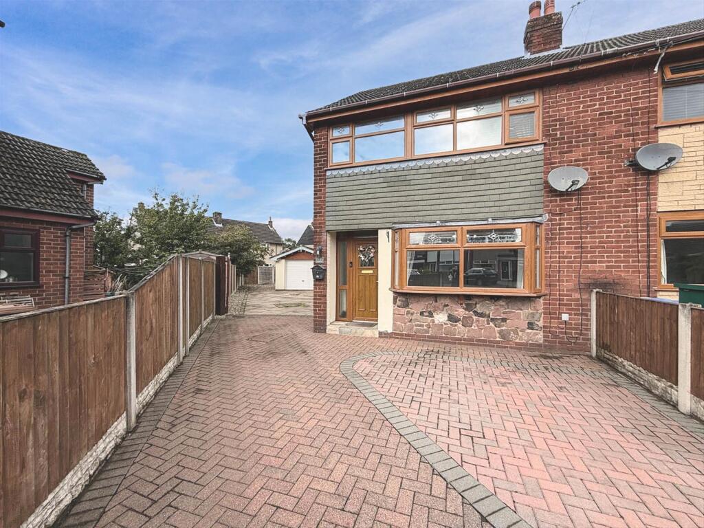Main image of property: Greenway, Eccleston, Chorley