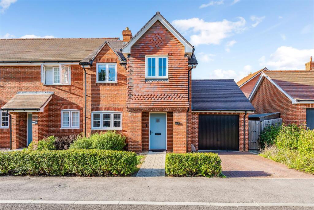 Main image of property: St. Marys Hill, Hurstbourne Priors, Whitchurch