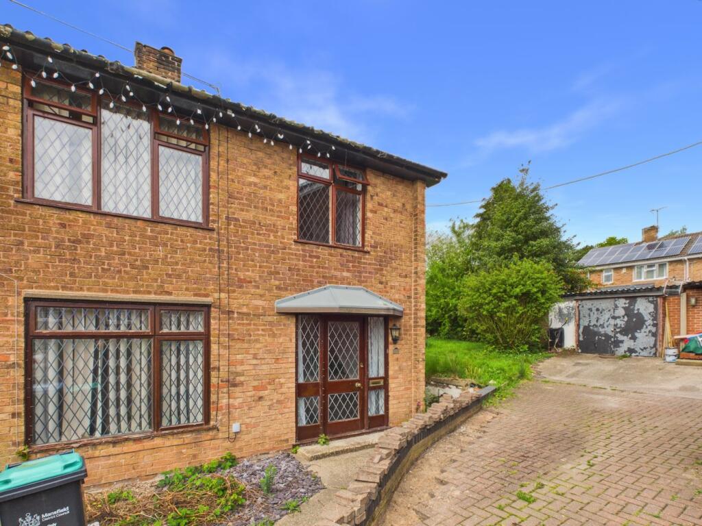 Main image of property: Laxton Drive, Meden Vale, Mansfield, NG20