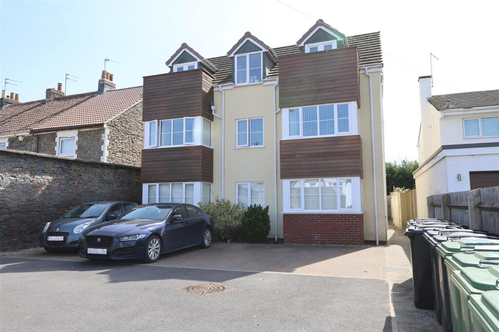 Main image of property: Downend Road, Downend, Bristol, BS16 5UF