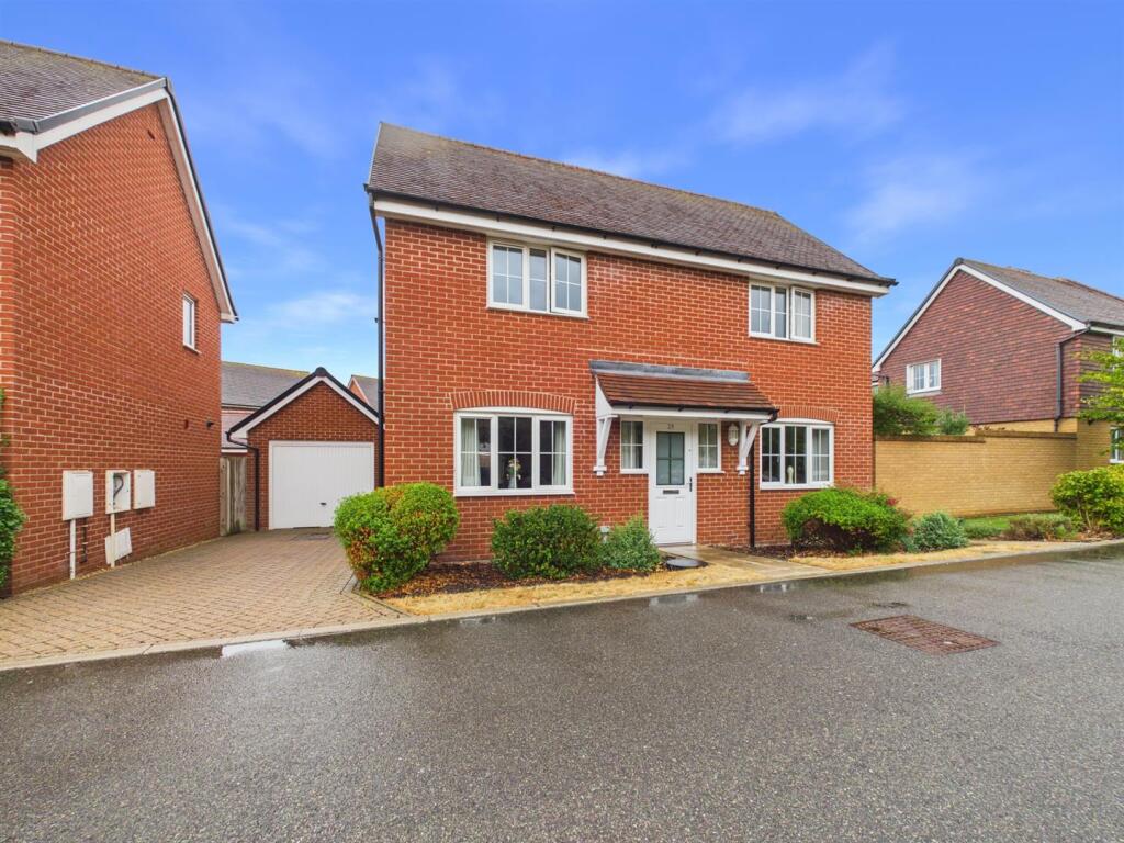 Main image of property: Pulver Road, Kingsbrook, Aylesbury