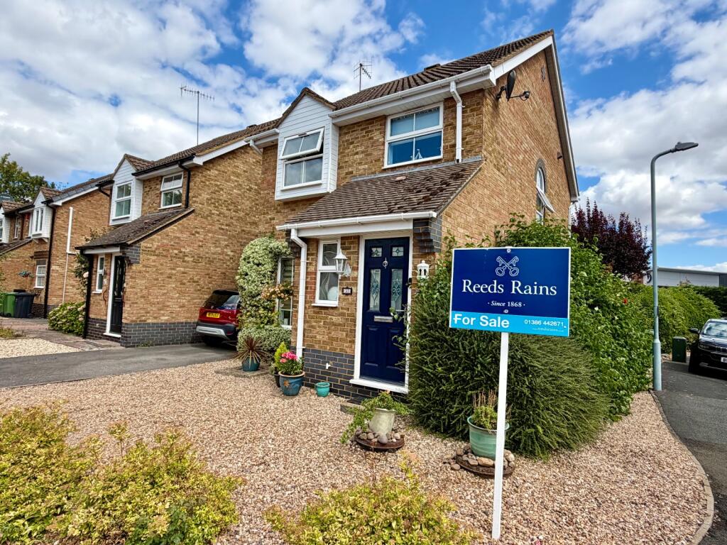 Main image of property: St. Johns Close, Evesham, Worcestershire, WR11