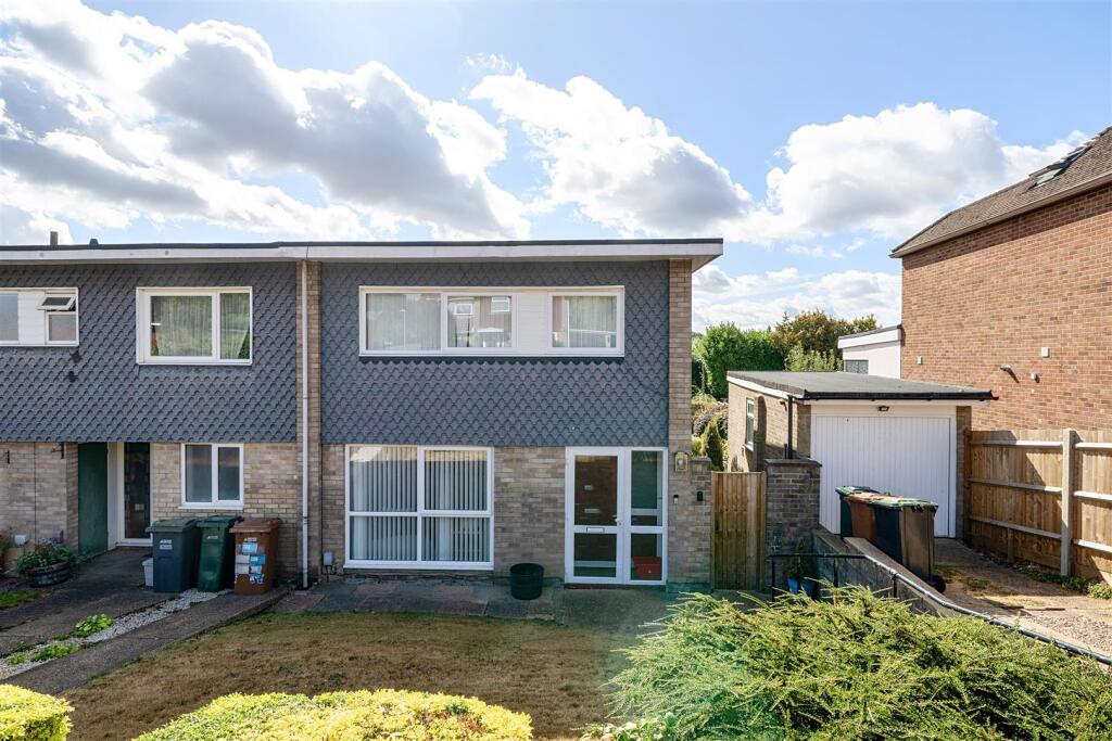 Main image of property: Sycamore Road, Croxley Green, Rickmansworth