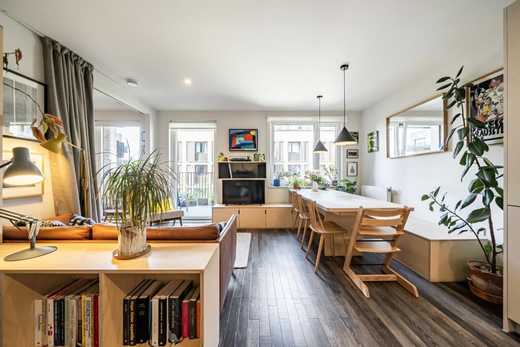 Main image of property: Moulding Lane, London, SE14