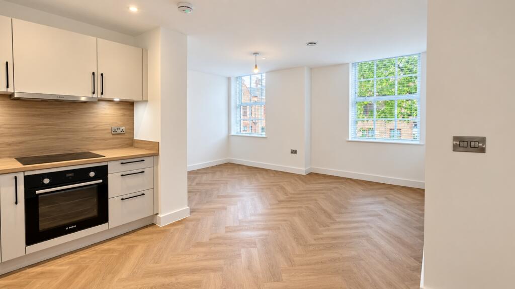 Main image of property: Fountain Court, Steelhouse Lane, Birmingham, West Midlands, B4