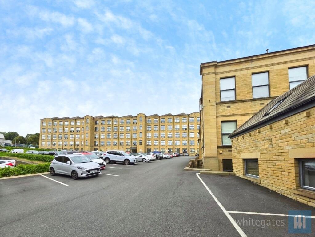 Main image of property: Upper Blakeridge Lane, Batley, West Yorkshire, WF17
