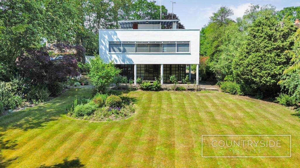 Main image of property: GRADE II* LISTED, Benfleet Road, Benfleet