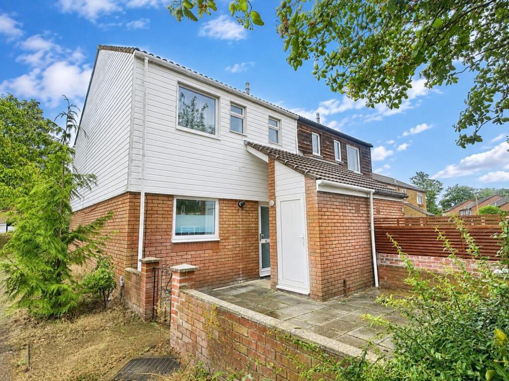 Main image of property: Kestrel Close, Stevenage