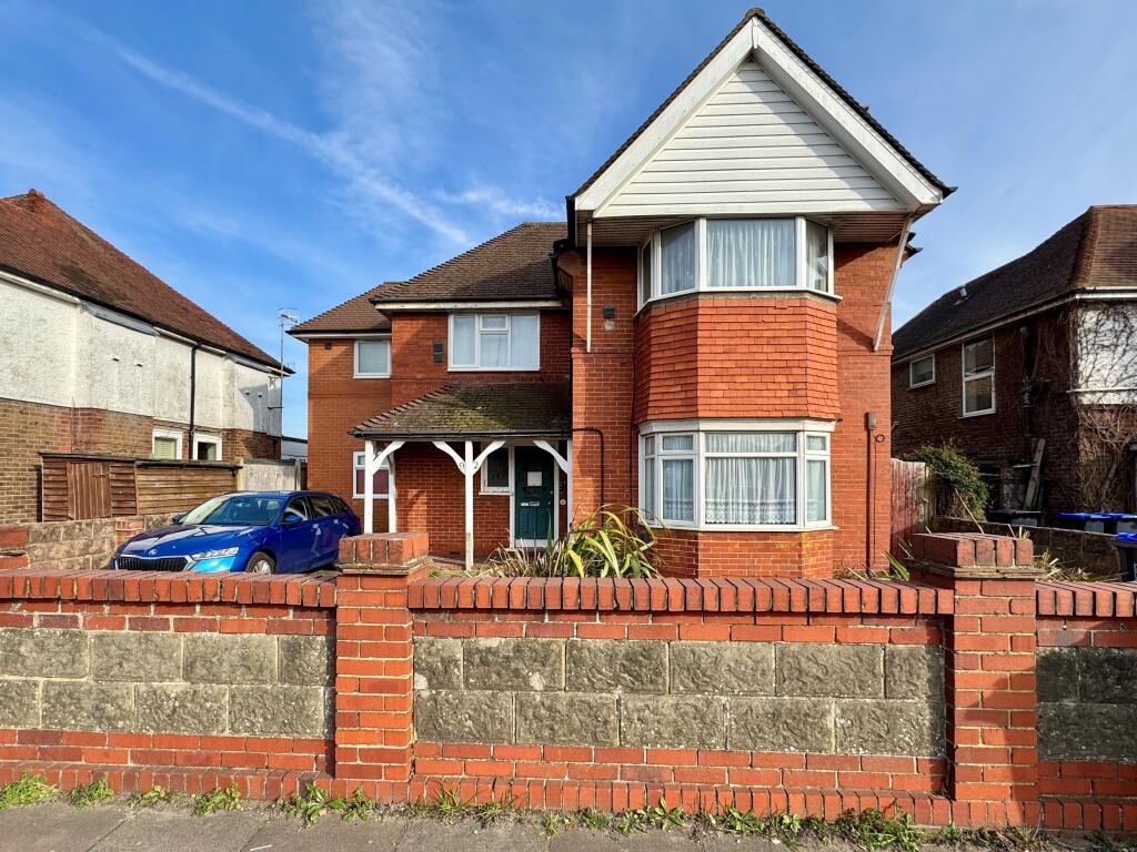 Main image of property: Broadwater Road, Worthing, BN14