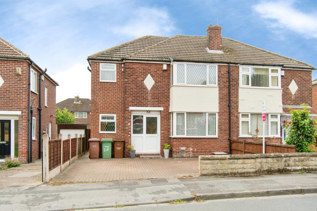 Main image of property: Lyon Road, PONTEFRACT