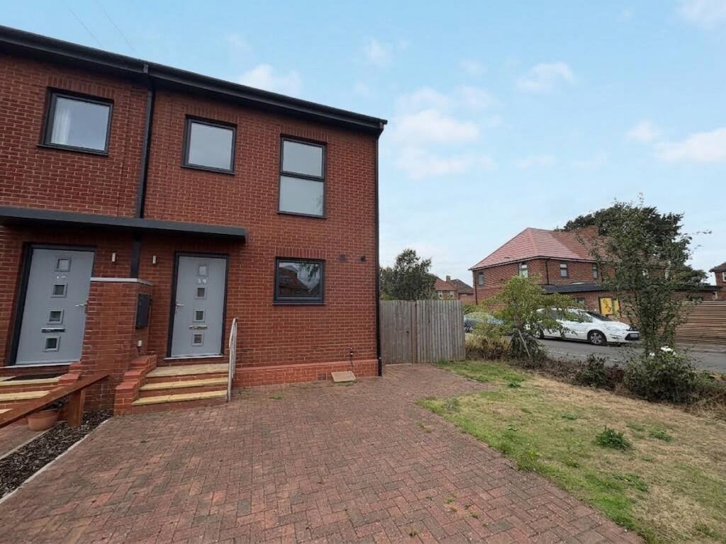 Main image of property: Redwood Crescent, Beeston