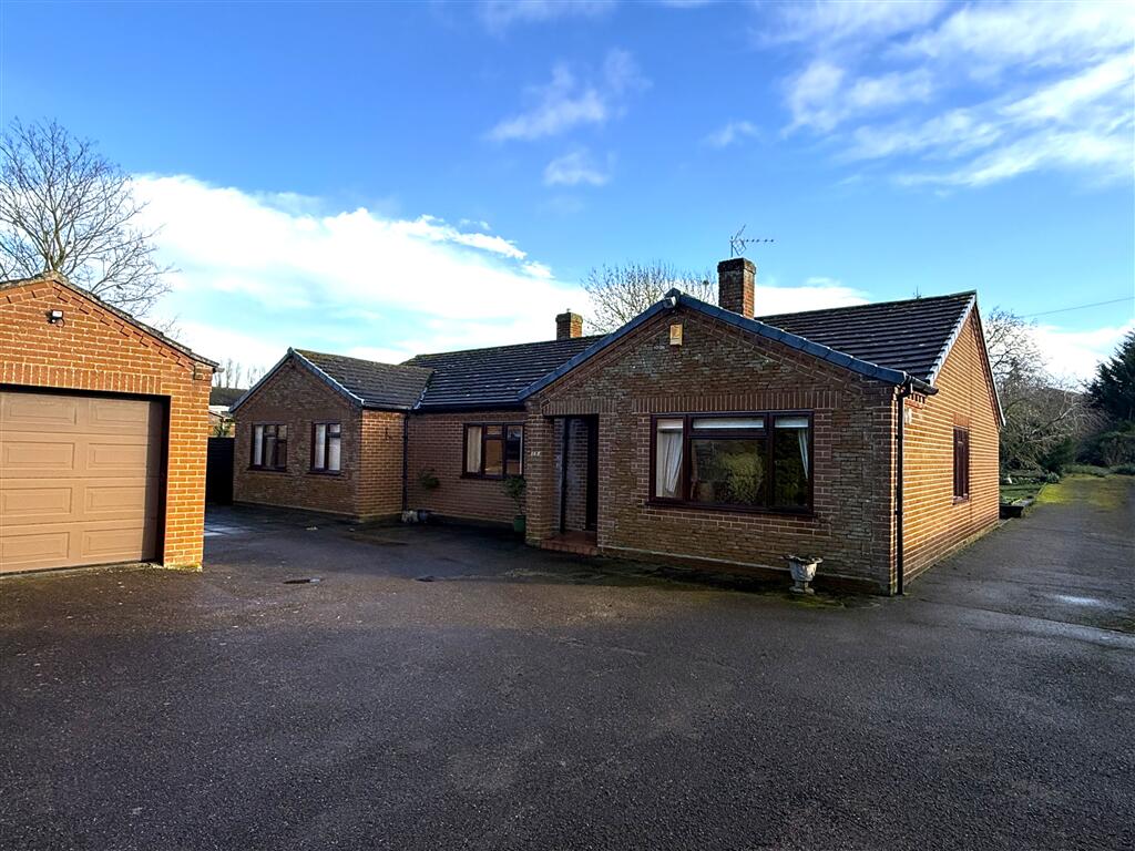 Main image of property: 62a Howdale Road, Downham Market PE38 9AH