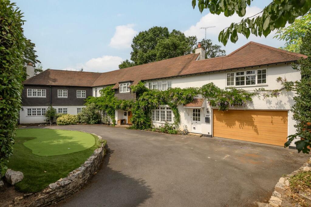 Main image of property: Leigh Court Close, Cobham, KT11
