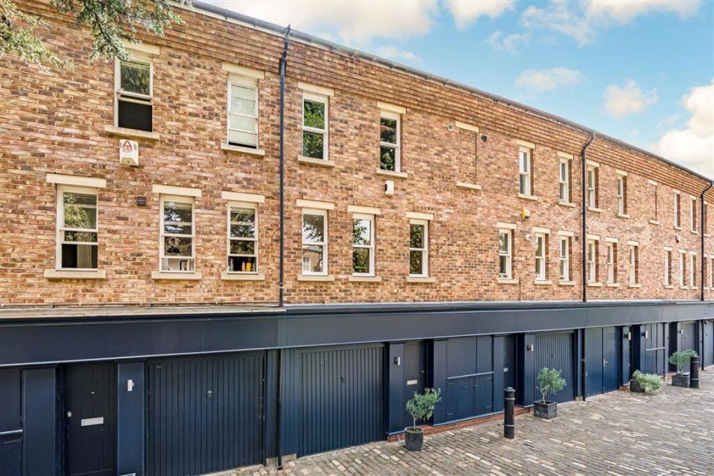 Main image of property: St. Pauls Mews, Camden