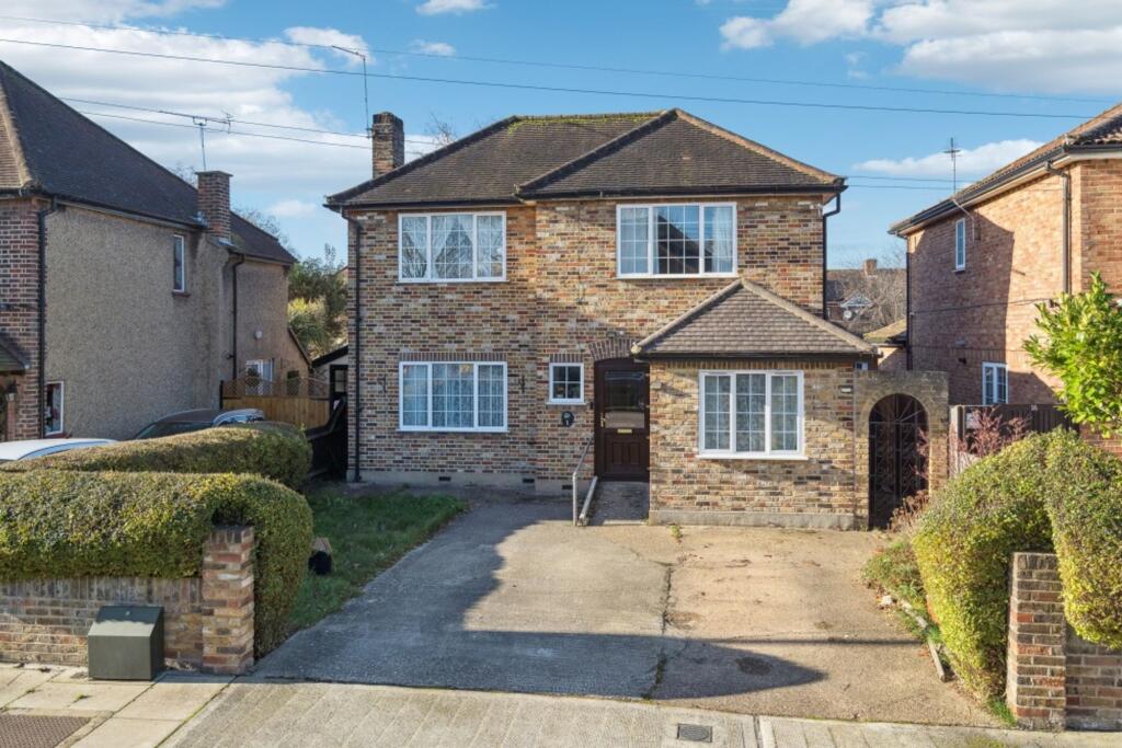 Main image of property: Hamilton Road, Uxbridge, UB8