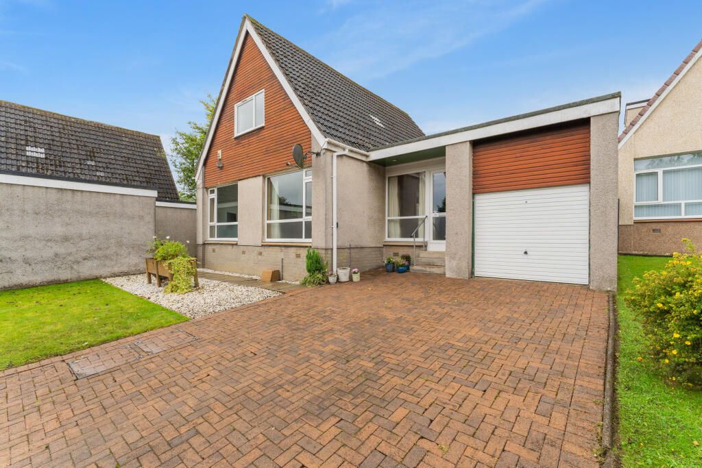 Main image of property: Forest View, Kildrum, Cumbernauld, North Lanarkshire
