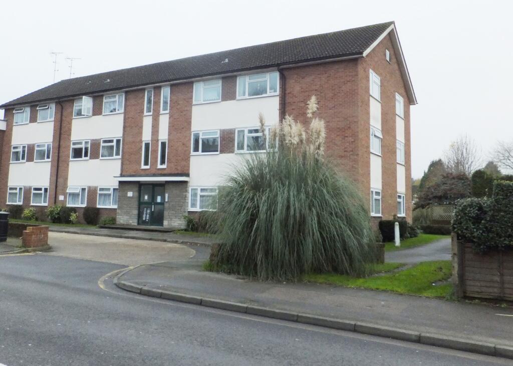 Main image of property: London Road, Riverhead, TN13