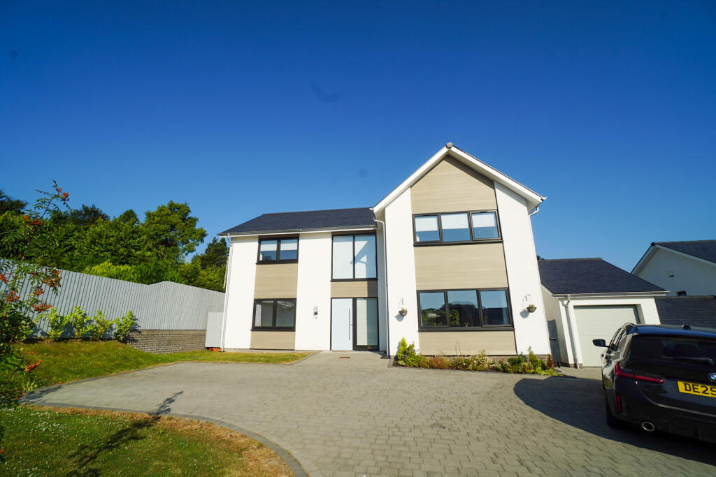 Main image of property: Llys Yr Orsedd, Gorsedd, Flintshire
