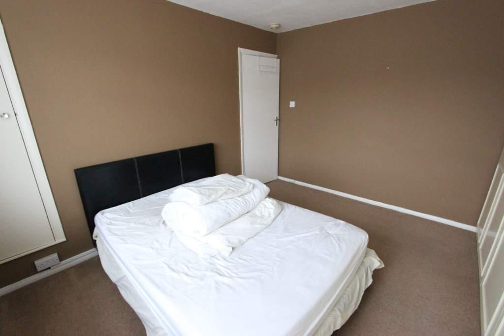 Main image of property: Bramley Close, London, N14