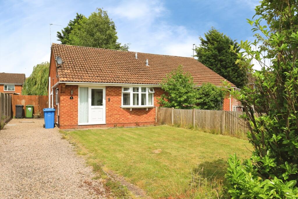 Main image of property: Kelso Gardens, Perton, Wolverhampton, Staffordshire, WV6