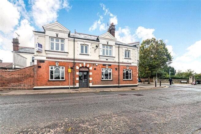 Main image of property: Red Lion Court, 105A Vicarage Road, Watford, Hertfordshire, WD18