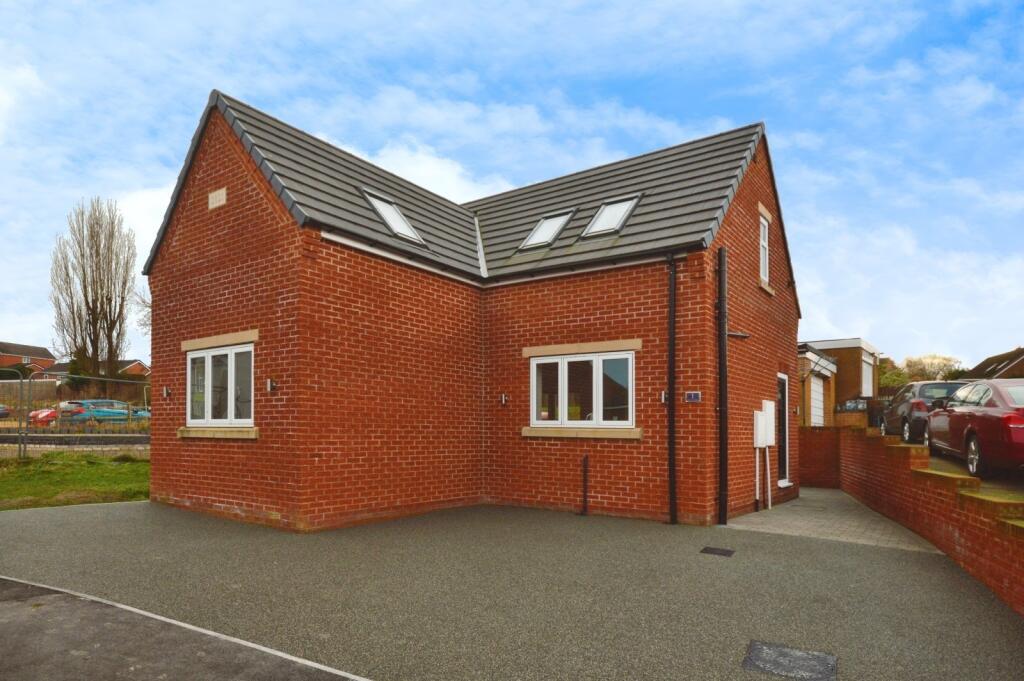 Main image of property: New Street, North Wingfield, Chesterfield, Derbyshire, S42