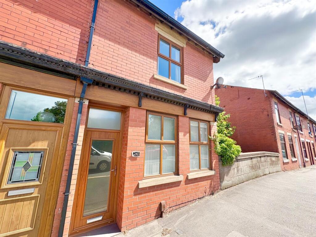Main image of property: Twist Lane, Leigh