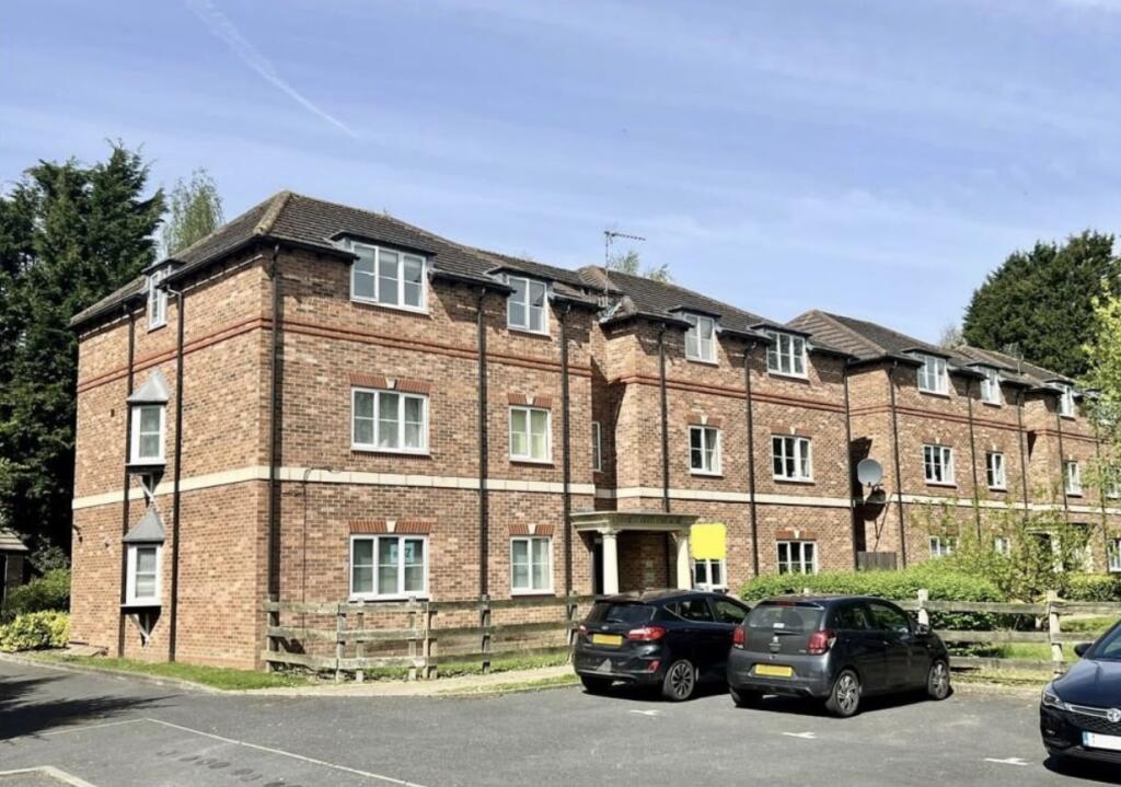 Main image of property: Hall Green, Birmingham, B28