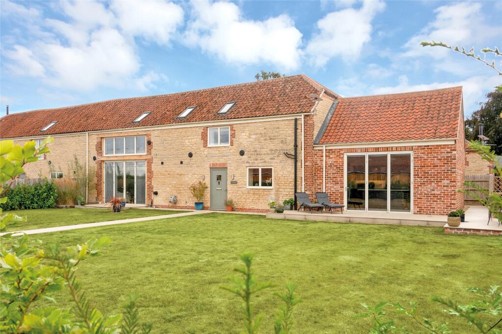 Main image of property: The Hayloft, Welby Warren