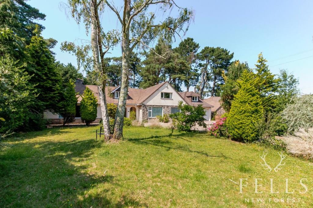 Main image of property: St. Ives Park, Ashley Heath, BH24