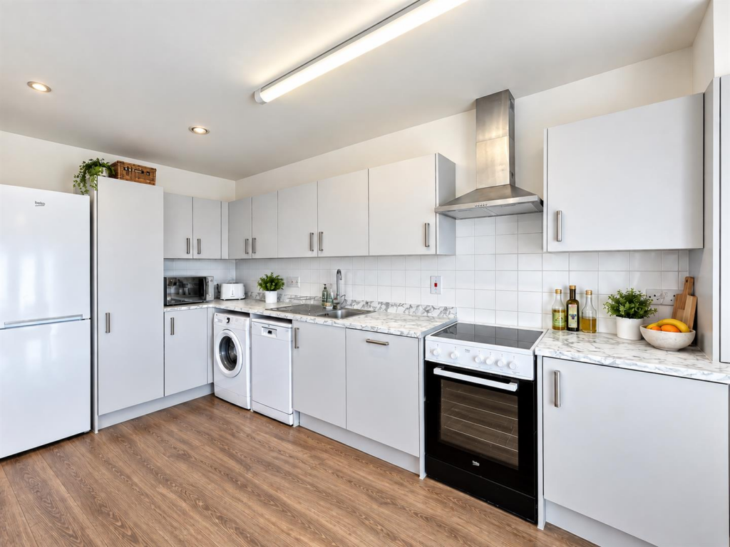 Main image of property: Streamside House, Hatton Road, Feltham, TW14