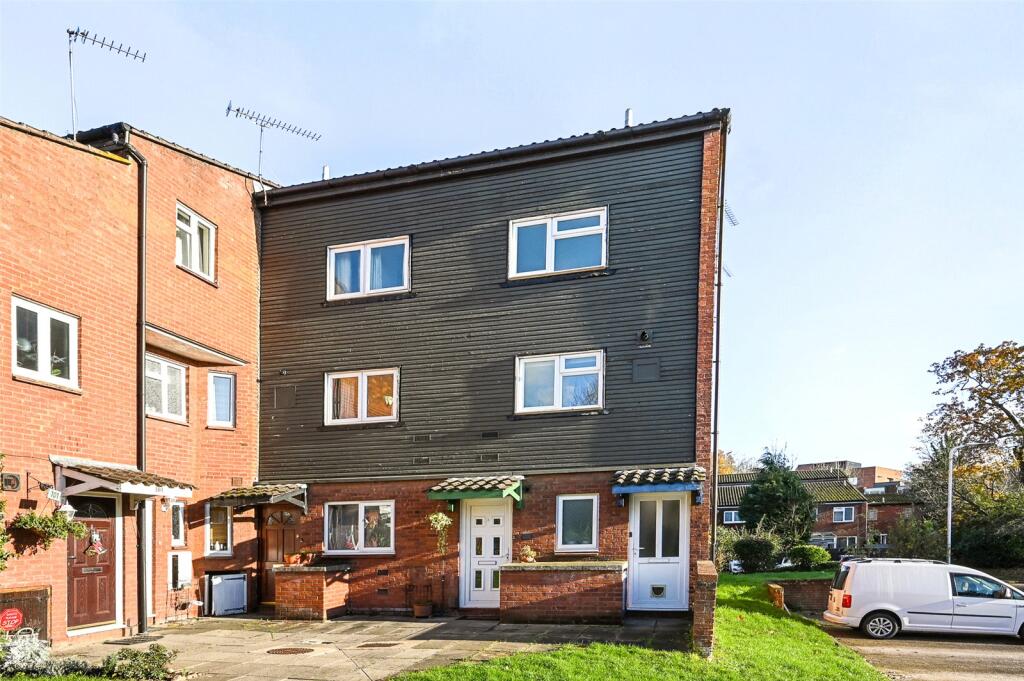 Main image of property: Myrtleside Close, Northwood, Middlesex, HA6
