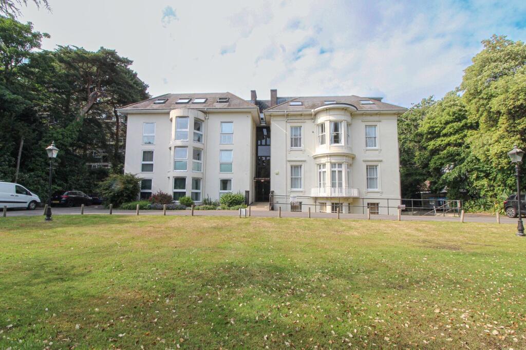 Main image of property: Christchurch Road, Bournemouth, BH1