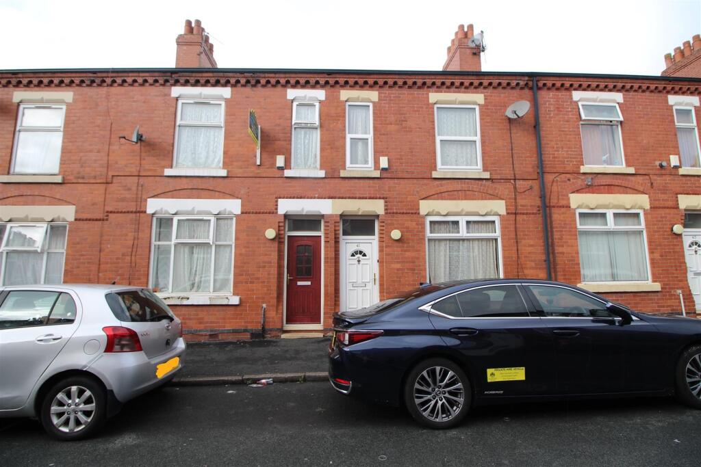 Main image of property: Lytton Avenue, Manchester