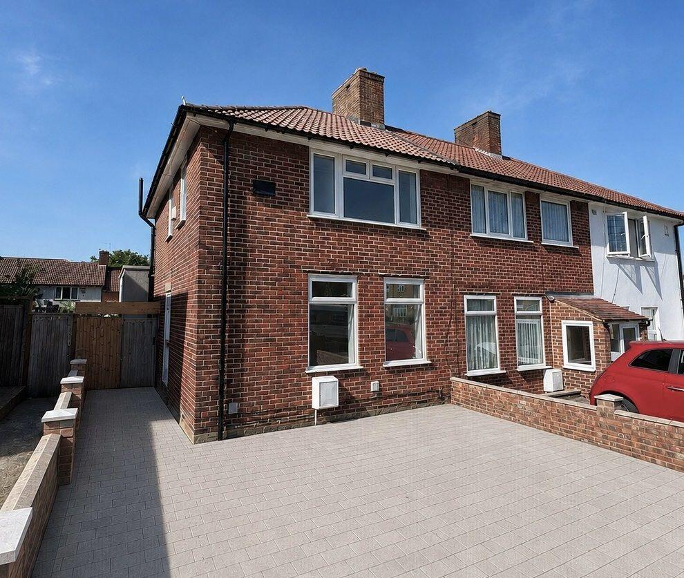 Main image of property: Dittisham Road, London, SE9 4BJ
