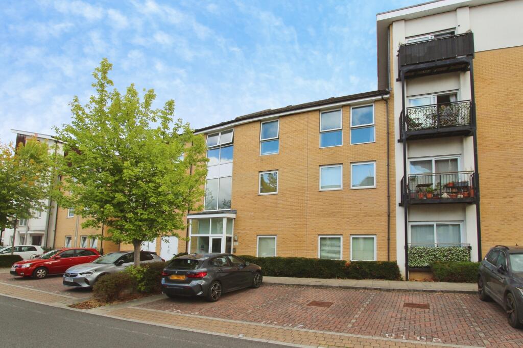 Main image of property: Drake Way, Reading, RG2