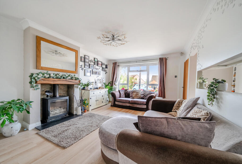 Main image of property: Pearsall Road, Longwell Green, Bristol, Gloucestershire, BS30