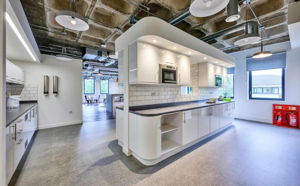 CBRE_2500TheCresent_BBP_Jul2025_0094.jpg